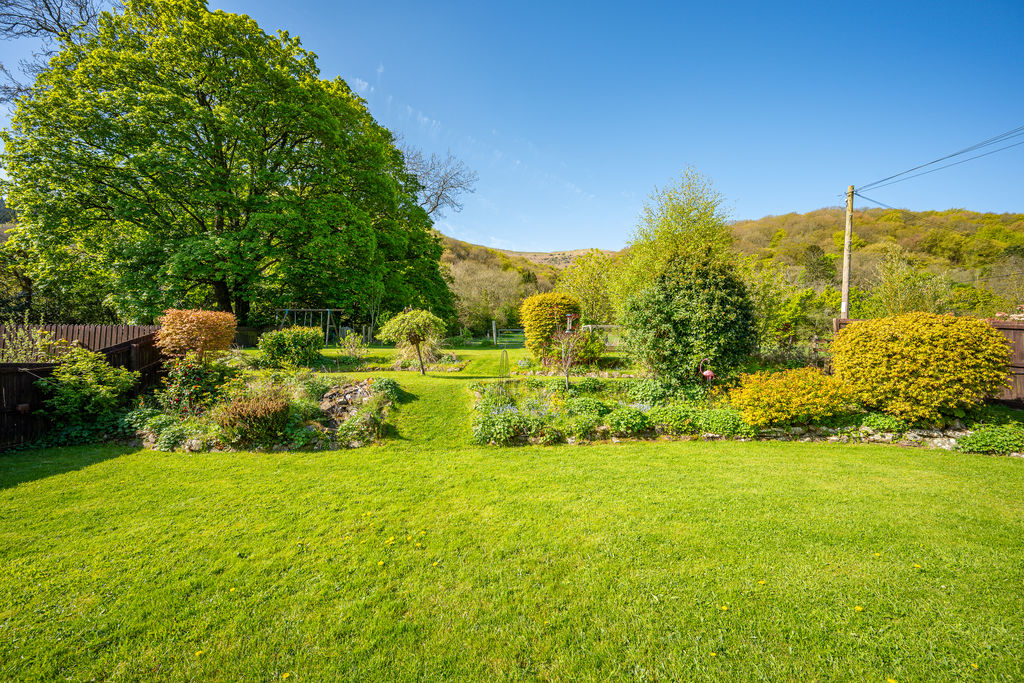 Garden- click for photo gallery